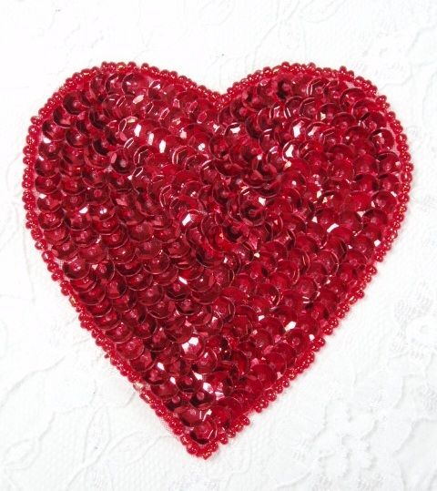 0457 RED PATRIOTIC HEART SEQUIN BEADED APPLIQUE 3  