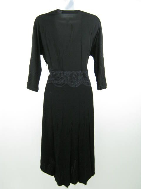 YIGAL AZROUEL Black KneeLength Vneck Dress 3/4 Sleeve 5  