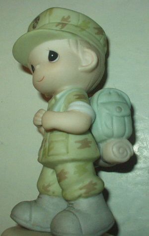 PRECIOUS MOMENTS SOLDIER I AM PROUD TO BE AN AMERICAN ENESCO 1999 US 