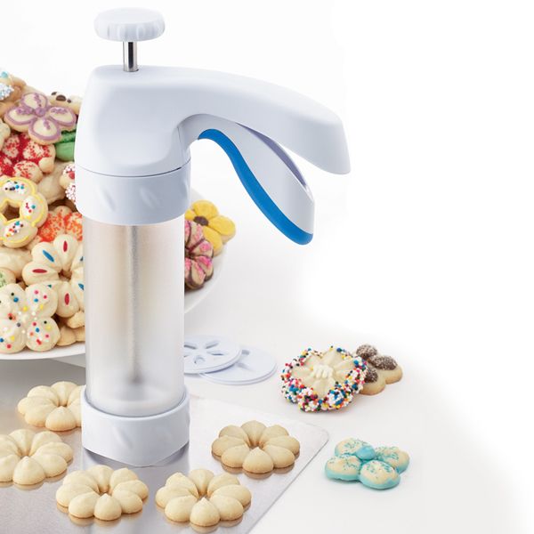 Wilton Comfort Grip Cookie Press Cookie Gun With 12 Disc Shapes 