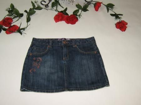 OLD NAVY Disttress Rhinestone Girls Jean Skirt Size 14  