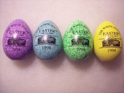 1994 WHITE HOUSE EASTER EGG PICK 1 OF 4  