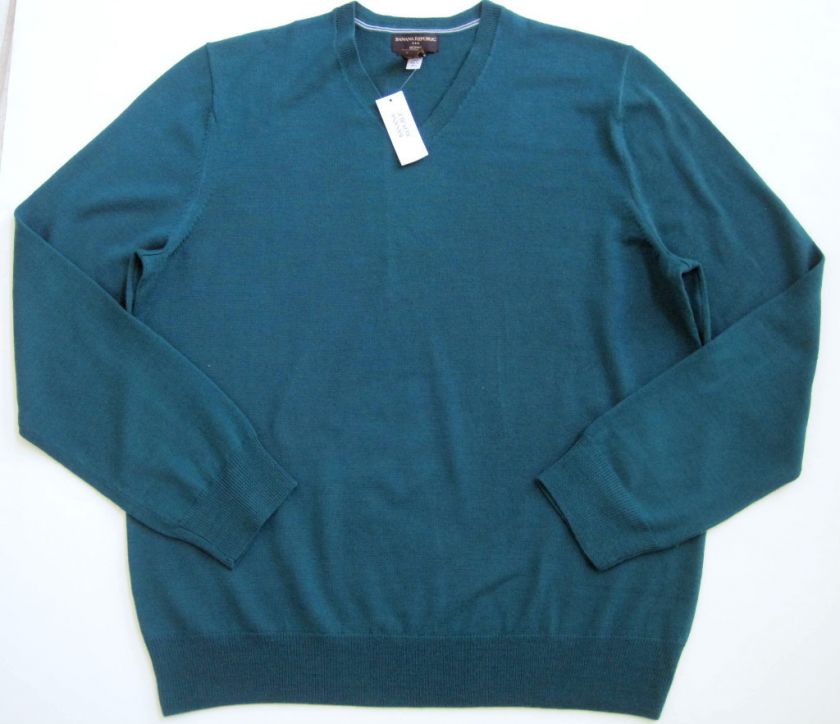 BANANA REPUBLIC MEN GREEN MERINO WOOL VNECK SWEATER NWT  