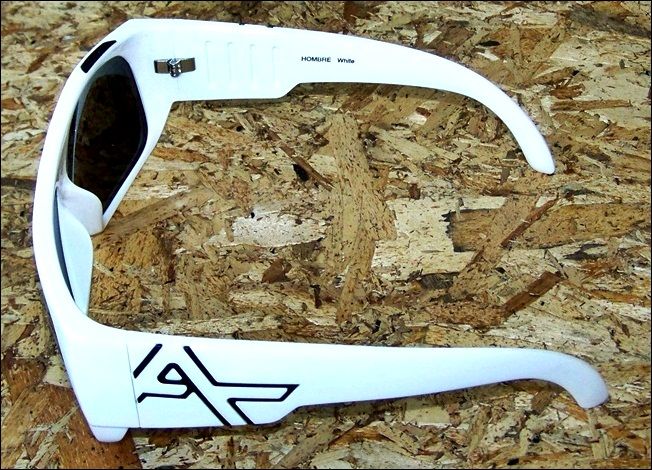 Anon (Burton) Hombre Sunglasses White/Gray NEW IN BOX  