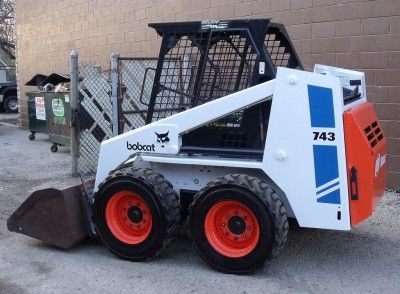 BOBCAT 743 SKID STEER  WILL SHIP DIESEL LOW HRS SNOW LOADER 