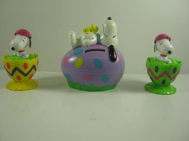 Snoopy Candy Egg Shaped Holders & Piggy Bank  
