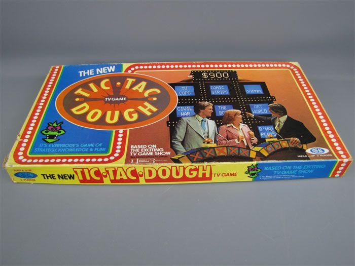 Vintage Tic Tac Dough Board Game 1977 Barry & Enright  