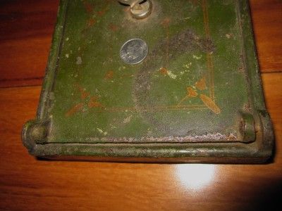 ANTIQUE CAST SAFE DOOR INNER COMPARTMENT SAFE DOOR W/KEY MARKED D9 