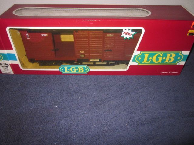 LGB 4263 G SCALE DR FOUR DOOR BRAKEMANS BOX CAR WITH METAL WHEELS 