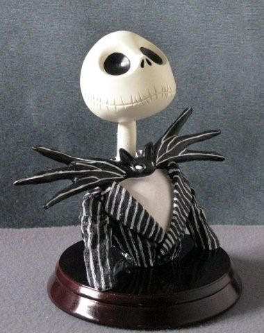 NIGHTMARE BEFORE CHRISTMAS   JACK BUST PAINTED STATUE  