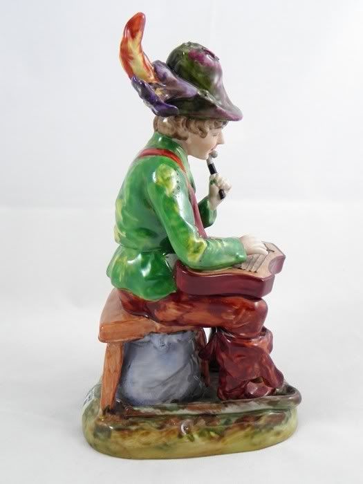 ANTIQUE CAPODIMONTE RARE MAN FIGURINE MUSICIAN HAND PAINTED  