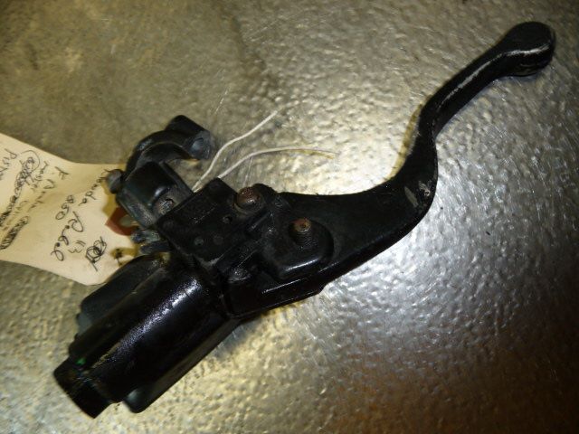 85 HONDA REBEL CMX25 FRONT BRAKE MASTER CYLINDER  