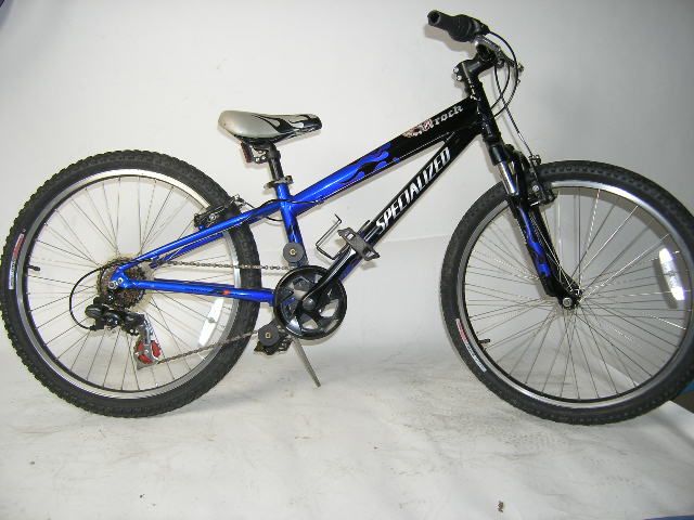 Specialized Hotrock 24 Bike 7 Speed  