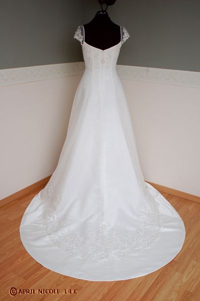 Ivory Organza & Satin Cap Sleeve A Line Wedding Dress 6 NWOT  