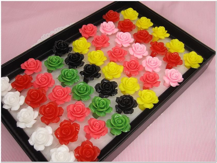 Design Rose Color 7 different colors Quantity 50 pcs Size 2.8 cm 