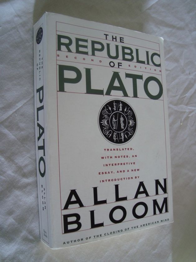 THE REPUBLIC OF PLATO BY ALLAN BLOOM 1991 PB 9780465069347  