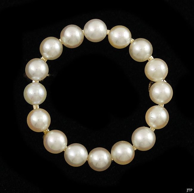 ATTRACTIVE VINTAGE 14K GOLD & PEARL CIRCLE PIN 1950s  