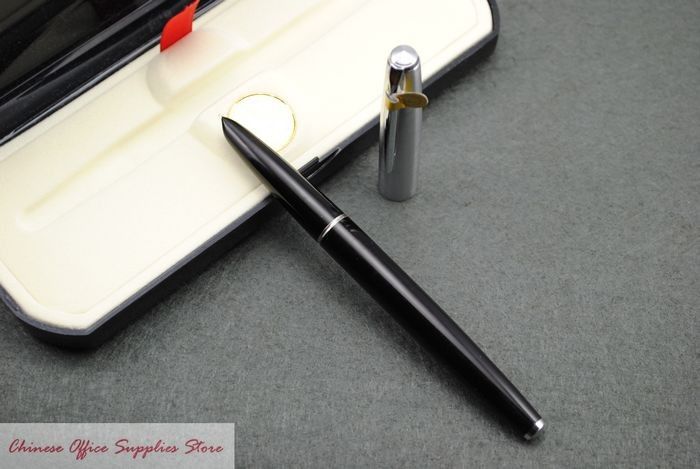 Hero 100 Fountain Pen 14K Gold F Nib Brand New(Black)  