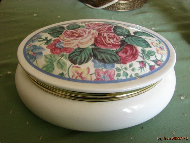 Limited Edition PS 1998 Oval Floral Music Box  
