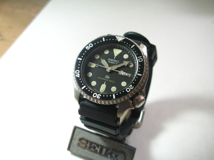 VINTAGE SEIKO 150m QUARTZ DIVERS 7548 7000 BLACK  