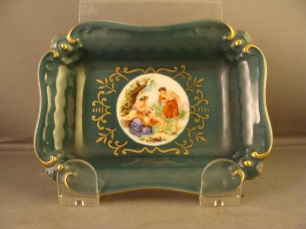 HEIDELBERG WINTERLING GREEK FIGURAL CAMEO TRINKET DISH  