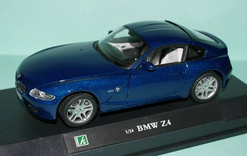 BMW Z4 124 diecast metal model 1/24 scale  