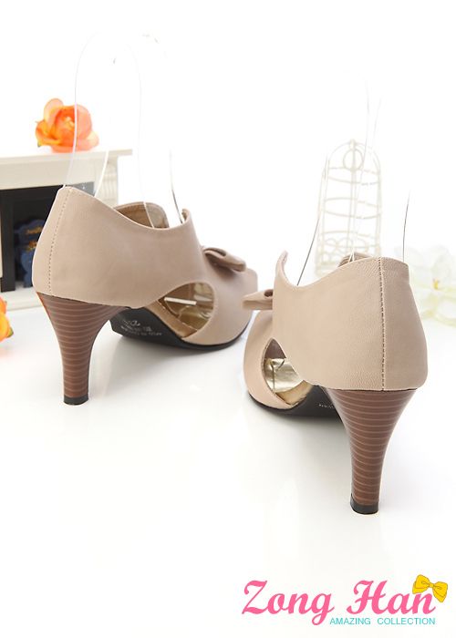 Charming Party V Curve Rosette Peep Toe Heels 2 Color  