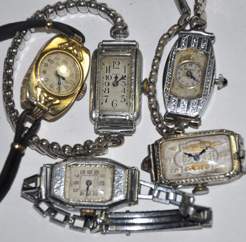 VINTAGE BULOVA, ELGIN, FLEETWOOD & ELTON LADIES WRIST WATCHES RUNS 