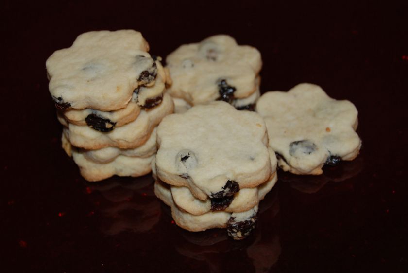 Homemade Rum Raisins Sugar Butter Cookies 24   