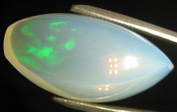 opals are shown dry and 100 % natural pictures and videos are made 