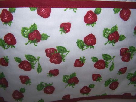 Strawberry Quilted 2 Pocket Cover for KitchenAid Mixer  