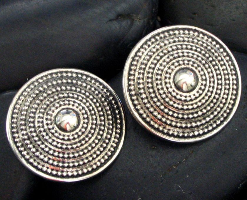 item round disk medallion post earrings metal burnished fashion 