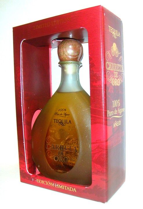 Carreta De Oro Anejo Tequila Limited Edition   RARE  