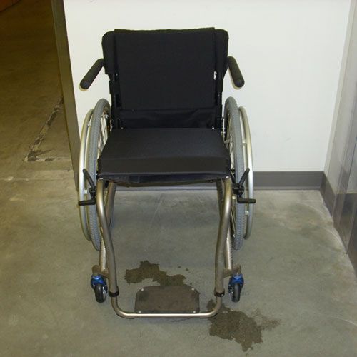 TiLite 17x17 TR Titanium Wheelchair SN 19865  