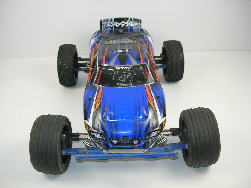 TRAXXAS RUSTLER W/ VXL Brushless system/ 2.4 TQ radio and 7 cell 