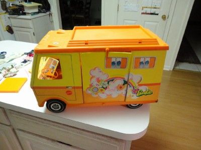 Vintage 1970 Barbie Camper Malibu Ken Skipper Extras  